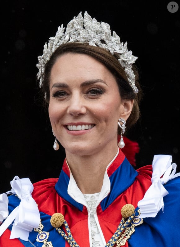 Catherine (Kate) Middleton, princesse de Galles - La famille royale britannique salue la foule sur le balcon du palais de Buckingham lors de la cérémonie de couronnement du roi d'Angleterre à Londres le 5 mai 2023. 