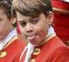 Mais il refusait de porter un pantalon bouffant et des collants.
Le prince George de Galles (centre) - Les invités arrivent à la cérémonie de couronnement du roi d'Angleterre à l'abbaye de Westminster de Londres, Royaume Uni, le 6 mai 2023 