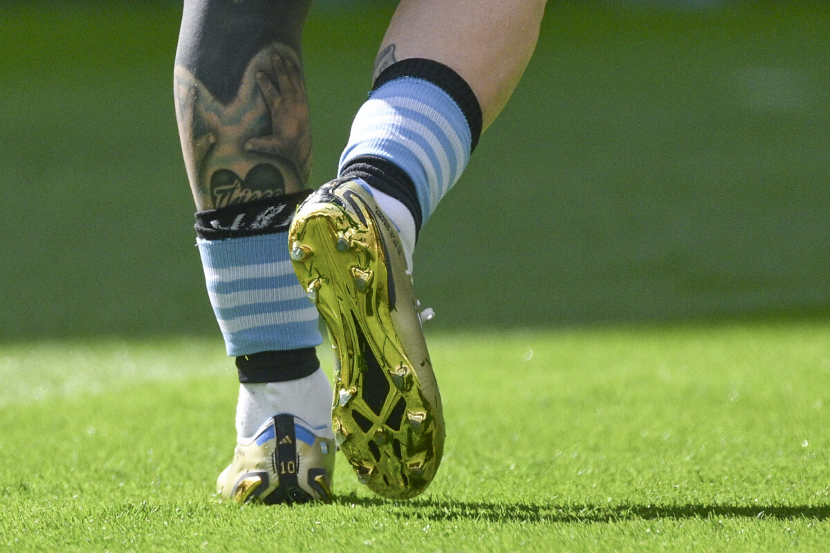 Photo : La star du PSG est un grand amateur de tatouage Lionel Messi