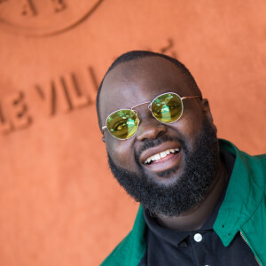 Issa Doumbia - Célébrités dans le village des internationaux de France de tennis de Roland Garros à Paris, France, le 6 juin 2019. © Jacovides-Moreau/Bestimage 