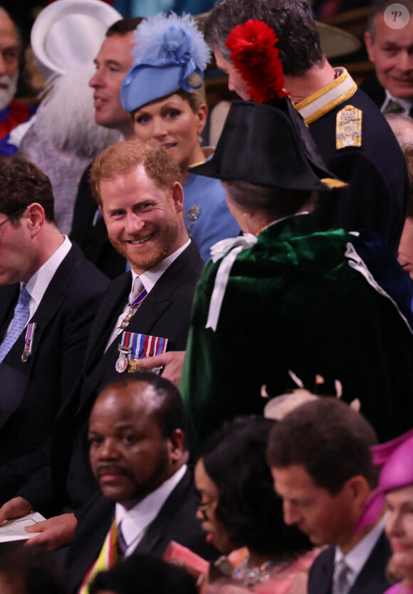 Le prince Harry, duc de Sussex et La princesse Anne lors de la cérémonie de couronnement du roi d'Angleterre à Londres, Royaume Uni, le 6 mai 2023. 
