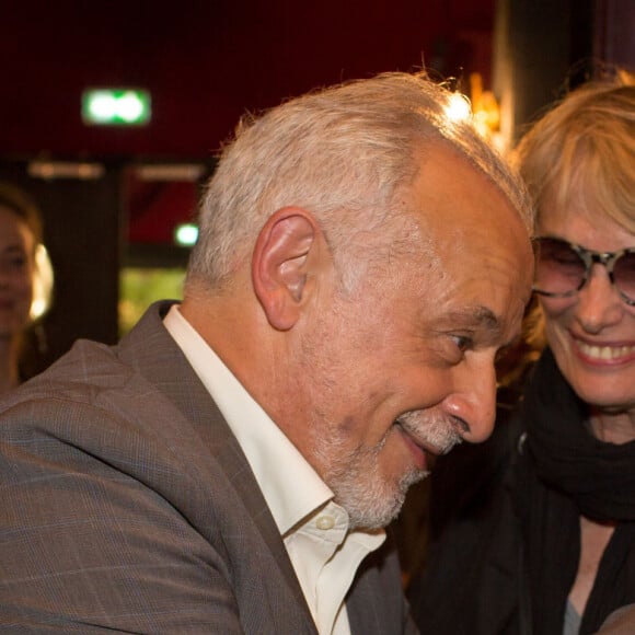 Exclusif - Francis perrin et Catherine Lara et Samantha Llorens - Francis Perrin fête ses 50 ans de carrière et revient sur scène pour une soirée spéciale avec "Molière malgré Moi" au théâtre de la Gaîté-Montparnasse à Paris le 18 juin 2016 entouré de sa famille et ses amis. © Romuald Meigneux / Bestimage 