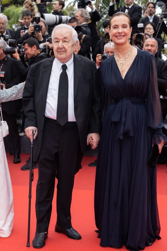 Paul Rassam, Carole Bouquet - Montée des marches du film « Killers of the flower moon » lors du 76ème Festival International du Film de Cannes, au Palais des Festivals à Cannes. Le 20 mai 2023 © Olivier Borde / Bestimage