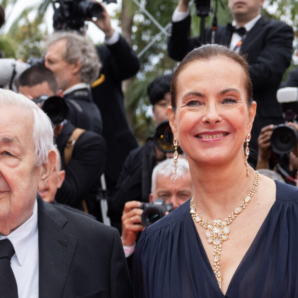 Paul Rassam, Carole Bouquet - Montée des marches du film « Killers of the flower moon » lors du 76ème Festival International du Film de Cannes, au Palais des Festivals à Cannes. Le 20 mai 2023 © Olivier Borde / Bestimage