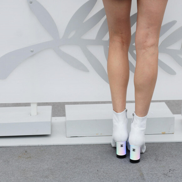 Une tenue qui laissait admirer ses jambes.
Marion Cotillard au photocall de "Little Girl Blue" lors du 76ème Festival International du Film de Cannes, le 21 mai 2023. © Jacovides / Moreau / Bestimage 