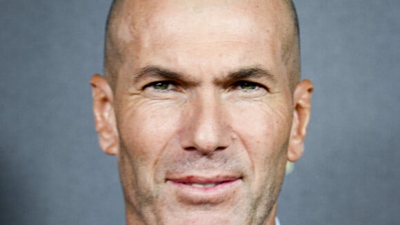 Zinedine Zidane avec des champions du monde 98, un changement physique saute aux yeux