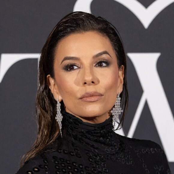 Eva Longoria - Photocall de la première édition du dîner de charité "Together we Give" sur la Plage "La Môme"lors du 76ème Festival International du Film de Cannes le 23 mai 2023.© Jeremy Melloul/Bestimage