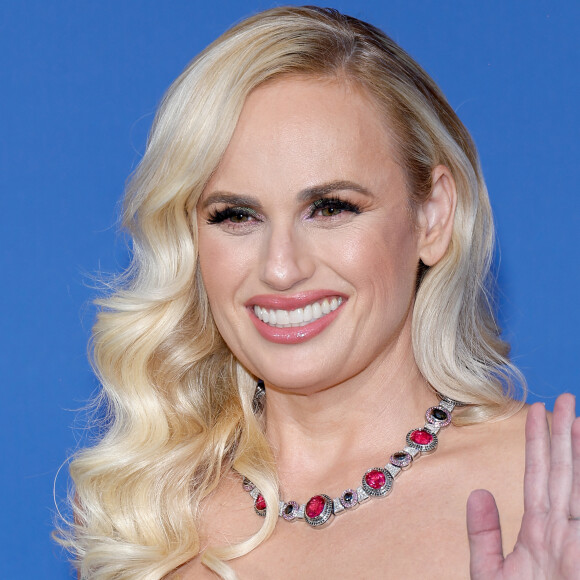 Rebel Wilson - Photocall du gala de l'AmFar 2023 à l'Hôtel du Cap-Eden-Roc, Antibes, lors du 76ème Festival International du Film de Cannes. Le 25 mai 2023. © Moreau-Jacovides / Bestimage 