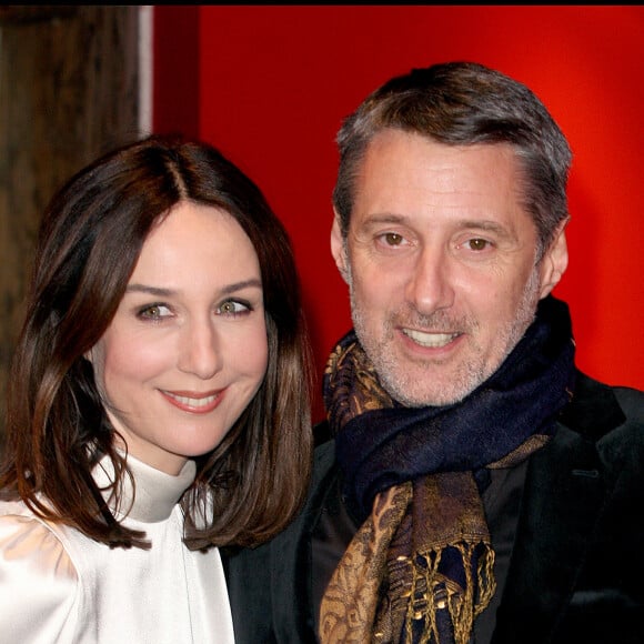 Antoine de Caunes et Elsa Zylberstein ont été en couple de 1997 à 2005
 
Archives - Elsa Zylberstein et Antoine de Caunes