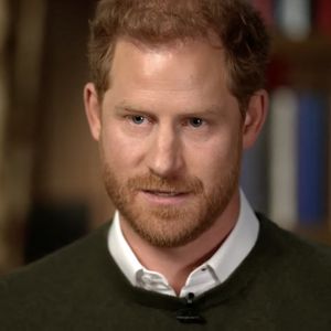 Bande-annonce de l'interview du prince Harry, duc de Sussex, par Anderson Cooper pour l'émission "60 Minuts" qui sera diffusée le 8 janvier 2023, deux jours avant la sortie de l'autobiographie du prince "Spare" ("Le Suppléant").