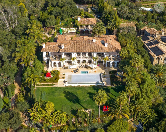 Exclusif - Vues aériennes de la villa qui a servi au tournage du documentaire Netflix "Harry & Meghan" à Los Angeles, le 11 décembre 2022.