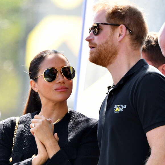 Rien ne va plus entre Meghan Markle et le prince Harry ?
Le prince Harry et Meghan Markle lors du "Land Rover Challenge" au premier jour des Invictus Games à La Haye.