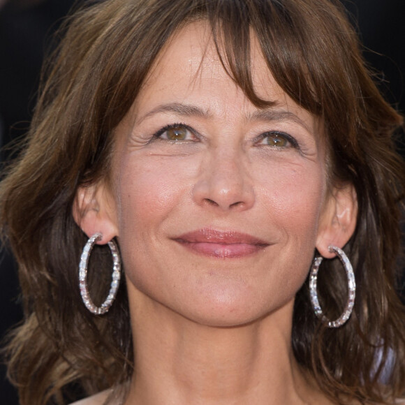 Sophie Marceau - Montée des marches du film " Tout s'est bien passé " lors du 74ème Festival International du Film de Cannes. 