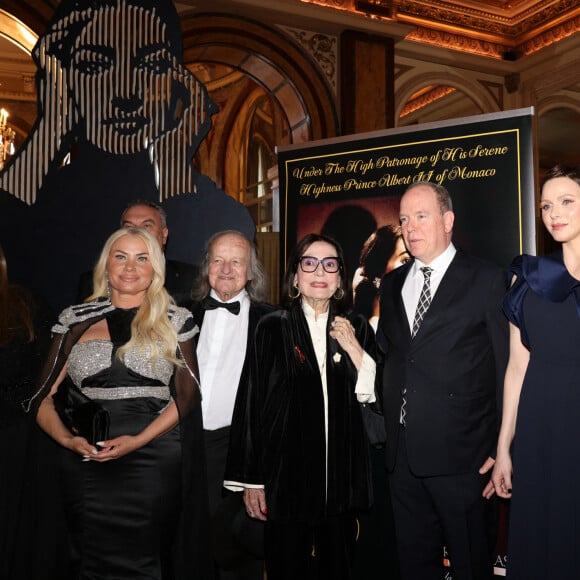 Ioanna Efthimiou, Présidente & Foundatrice du Monaco Gala & Awards, Nana Mouskouri et son mari André Chapelle, le prince Albert II de Monaco et la princesse Charlene de Monaco ont reçu cette année un Maria Callas Award - Cérémonie des « Maria Callas » Awards à l'Opéra de Monte-Carlo avec I.Efthimiou, Présidente & Fondatrice du Monaco Gala & Awards. © Claudia Albuquerque / Bestimage