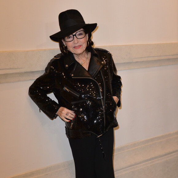 Nana Mouskouri lors du photocall du dernier défilé de mode Haute-Couture printemps-été 2020 "Jean-Paul Gaultier" au théâtre du Châtelet à Paris, France, le 22 janvier 2020. © Veeren-Clovis/Bestimage
