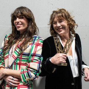 Exclusif - Lou Doillon et sa mère Jane Birkin - Backstage de la 36ème édition des Victoires de la Musique à la Seine Musicale à Boulogne-Billancourt, France, le 12 février 2021. © Cyril Moreau/Bestimage