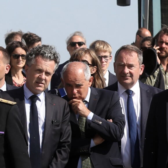 Emmanuel et Brigitte Macron se rendent au Mont Saint-Michel, le 5 juin 2023, à l'occasion de la célébration du millénaire de l'église abbatiale. © Stéphane Lemouton / Bestimage