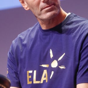 Zinédine Zidane - Cérémonie de remise des prix des Ambassadeurs ELA et lancement de la nouvelle campagne "Mets tes baskets et bats la maladie" à la Cité des Sciences et de l'Industrie à Paris. Le 7 juin 2023 © Christophe Clovis / Bestimage