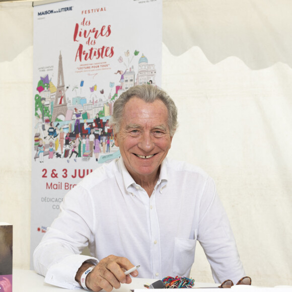 Exclusif - William Leymergie - Festival des Livres et des Artistes organisé par l'association "Lecture pour Tous" engagée dans la lutte contre l'illettrisme au Mail Branly à Paris le 2 juillet 2022. © Pierre Perusseau / Jack Tribeca / Bestimage