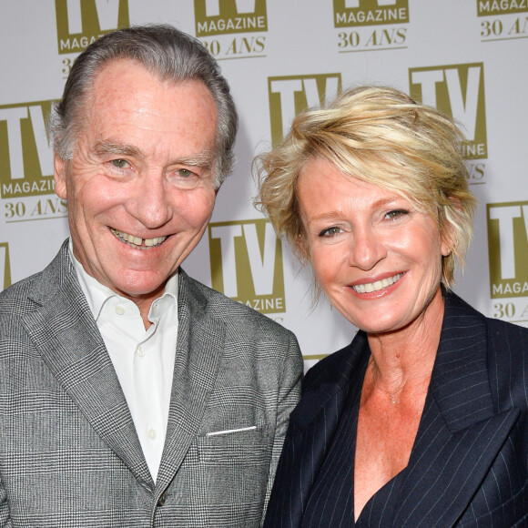 Sophie Davant et William Leymergie ont officialisé leur couple il y a plusieurs mois.
Exclusif - William Leymergie et Sophie Davant - Soirée d'anniversaire des 30 ans de TV Magazine au Pavillon des Champs-Elysées à Paris. © Coadic Guirec/Bestimage