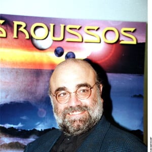 Pour autant, l'artiste n'était pas totalement au courant de son état de santé.
Demis Roussos en 1995 à Cannes.