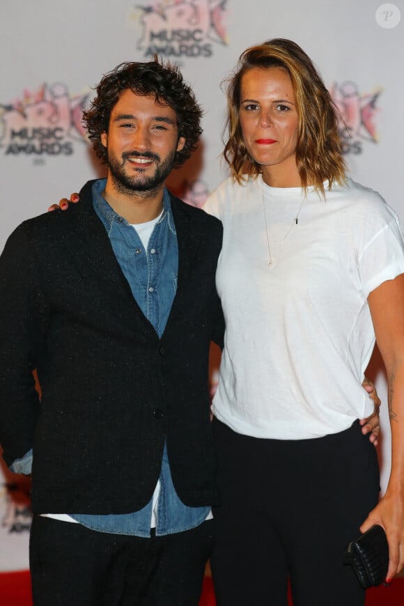 Jeremy Frerot et Laure Manaudou aux NRJ Music Awards à Cannes le 7 novembre 2015.