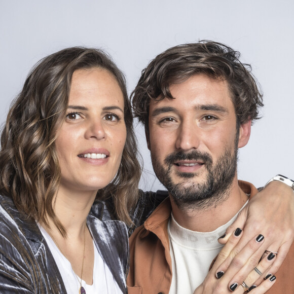 Exclusif - Jeremy Frerot et sa femme Laure Manaudou - Backstage - Enregistrement de l'émission "La Chanson secrète 11" à Paris, diffusée le 24 juin sur TF1. Le 15 janvier 2022