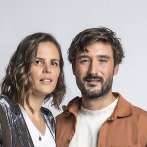 Exclusif - Jeremy Frerot et sa femme Laure Manaudou - Backstage - Enregistrement de l'émission "La Chanson secrète 11" à Paris, diffusée le 24 juin sur TF1. Le 15 janvier 2022