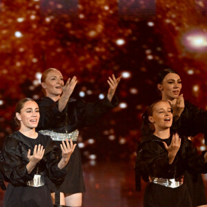 Exclusif - Vitaa - Enregistrement de l'émission "La chanson de l'année" dans les Arènes de Nîmes, diffusée le 17 juin sur TF1. © Bruno Bebert-Christophe Clovis / Bestimage