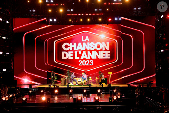 Exclusif - Mika et Vianney - Enregistrement de l'émission "La chanson de l'année" dans les Arènes de Nîmes, présentée par N.Aliagas et diffusée le 17 juin sur TF1 © Bruno Bebert-Christophe Clovis / Bestimage 