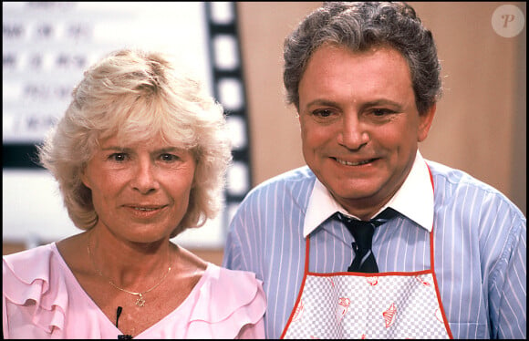Claude Sarraute, invitée de Jacques Martin lors d'une émission de télévision le 17 septembre 1987.