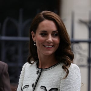 Kate Middleton était sublime une nouvelle fois pour une apparition inattendue à Londres.
Catherine (Kate) Middleton, princesse de Galles, arrive à la réouverture de la National Portrait Gallery à Londres, Royaume-Uni.