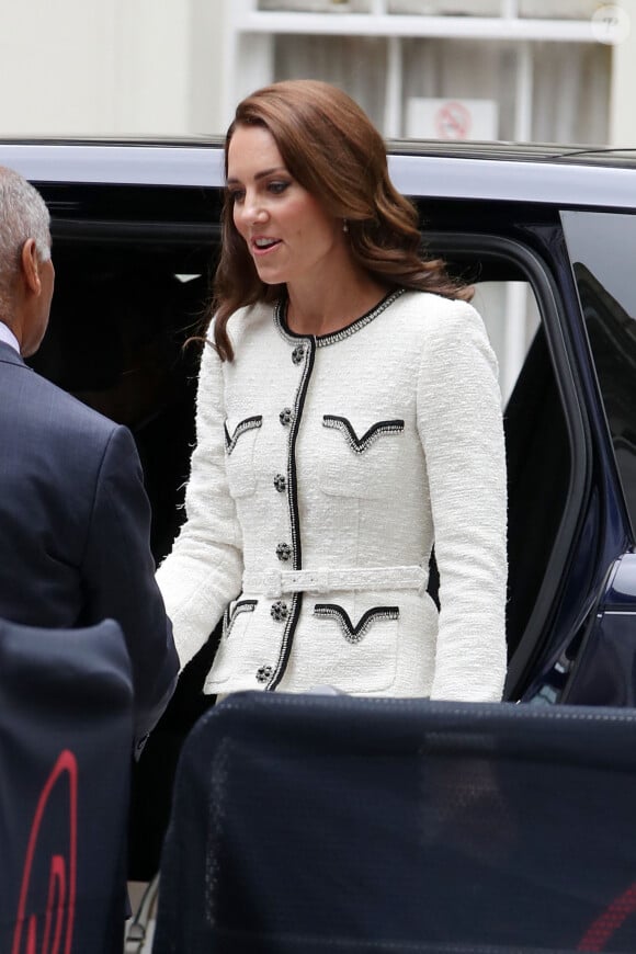 Catherine (Kate) Middleton, princesse de Galles, arrive à la réouverture de la National Portrait Gallery à Londres, Royaume-Uni, le 20 juin 2023. 