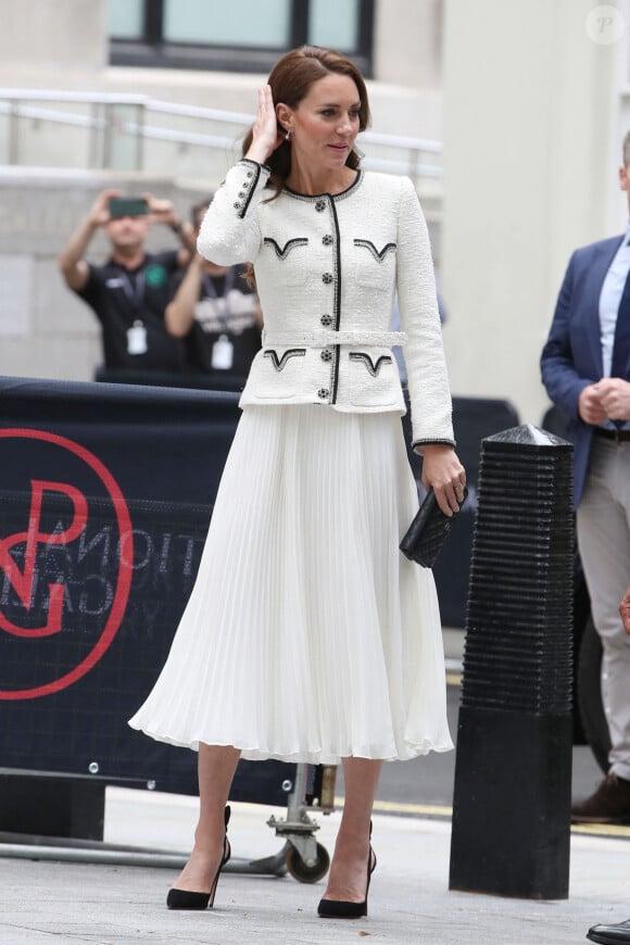 Une nouvelle apparition réussie.
Catherine (Kate) Middleton, princesse de Galles, arrive à la réouverture de la National Portrait Gallery à Londres, Royaume-Uni, le 20 juin 2023. 