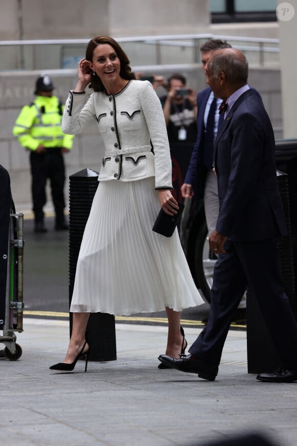 Catherine (Kate) Middleton, princesse de Galles, arrive à la réouverture de la National Portrait Gallery à Londres, Royaume-Uni, le 20 juin 2023. 