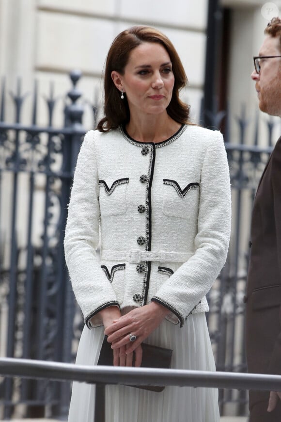 Catherine (Kate) Middleton, princesse de Galles, arrive à la réouverture de la National Portrait Gallery à Londres, Royaume-Uni, le 20 juin 2023. 