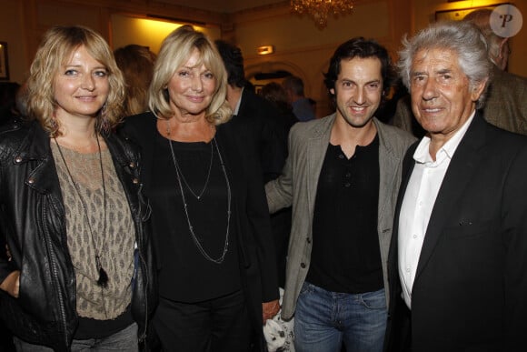 Valérie Leulliot et sa mère Maryse Gildas en 2012, avec également Frédéric Diefenthal et Philippe Gildas