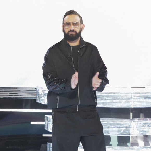 Exclusif - Cyril Hanouna sur le plateau de l'émission TPMP (Touche Pas à Mon Poste) présentée en direct par C.Hanouna et diffusée sur C8 - Paris le 9 janvier 2023 - © Jack Tribeca / Bestimage