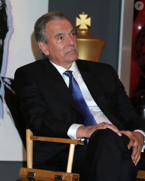 Eric Braeden - Eric Braeden fête ses 40 ans dans le rôle de Victor Newman dans la série "Les Feux de l'amour" au CBS Television City à Los Angeles, Californie, Etats-Unis, le 7 février 2020. © Kay Blake/Zuma Press/Bestimage 