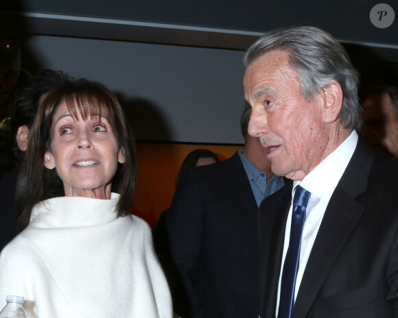 Meg Bennett et Eric Braeden - Eric Braeden fête ses 40 ans dans le rôle de Victor Newman dans la série "Les Feux de l'amour" au CBS Television City à Los Angeles, Californie, Etats-Unis, le 7 février 2020. © Kay Blake/Zuma Press/Bestimage 