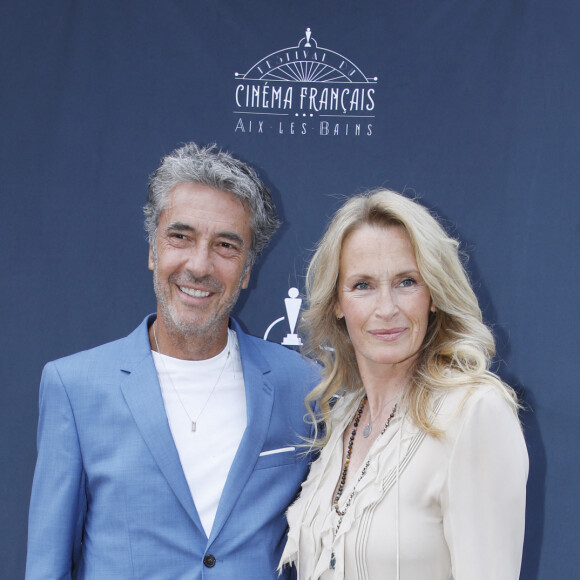 Exclusif - Eric Lavaine et Estelle Lefébure lors de la 2ème édition du Festival du Cinéma Français et Gastronomie d'Aix-les-Bains le 8 juin 2023. © Denis Guignebourg / Bestimage 