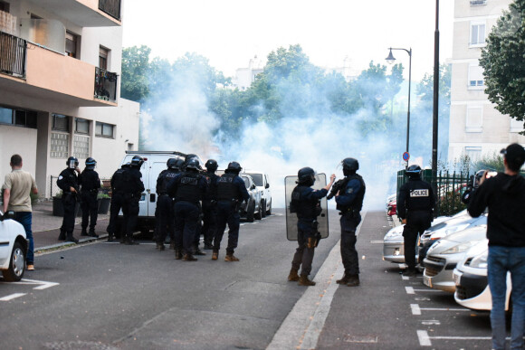 Image des violences qui ont suivi la mort d'un jeune homme de 17 ans, Nahel, à Nanterre, entre le 27 et le 28 juin 2023