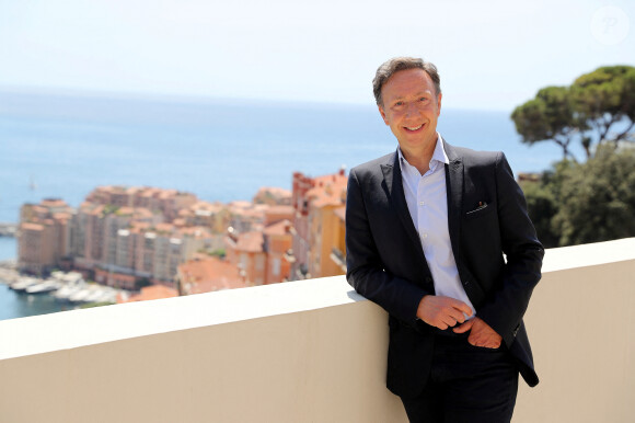 Exclusif - Stéphane Bern sur la terrasse du nouveau Musée National de Monaco pour l'exposition consacrée à l'artiste Christian Bérard (1902 – 1949) "Christian Bérard, Excentrique Bébé" à la Villa Paloma à Monaco, le 8 juillet 2022. © Jean-François Ottonello/Nice Matin/Bestimage