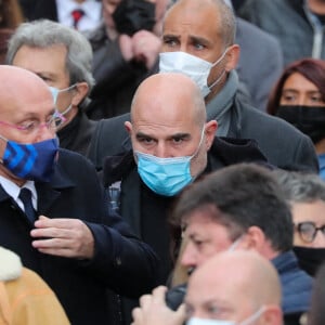 Bernard Laporte, Vincent Moscato et Romain Magellan - Sorties - famille et amis - Cérémonie religieuse en hommage au joueur Christophe Dominici en l'église Saint-Cécile à Boulogne Billancourt le 2 décembre 2020