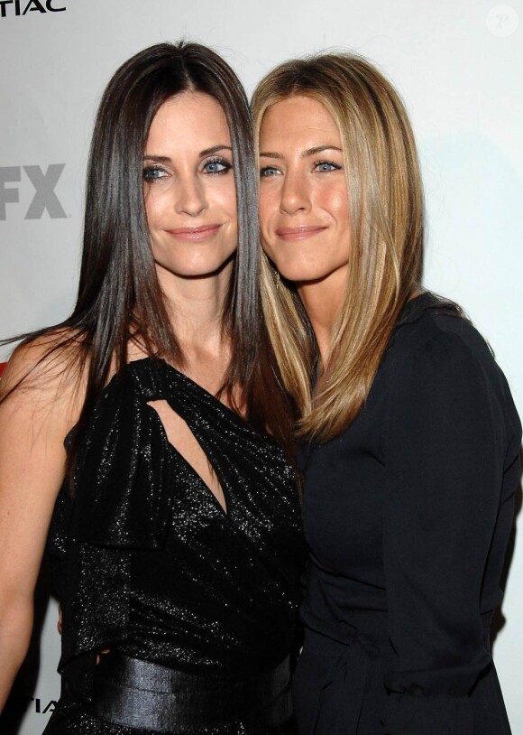 Se rencontrer sur le plateau d'une série intitulée Friends avait comme un goût de prémonition... Meilleure amie pendant plus de dix saisons à l'écran Monica et Rachel le sont devenues dans la vraie vie ! De vraies BFF !