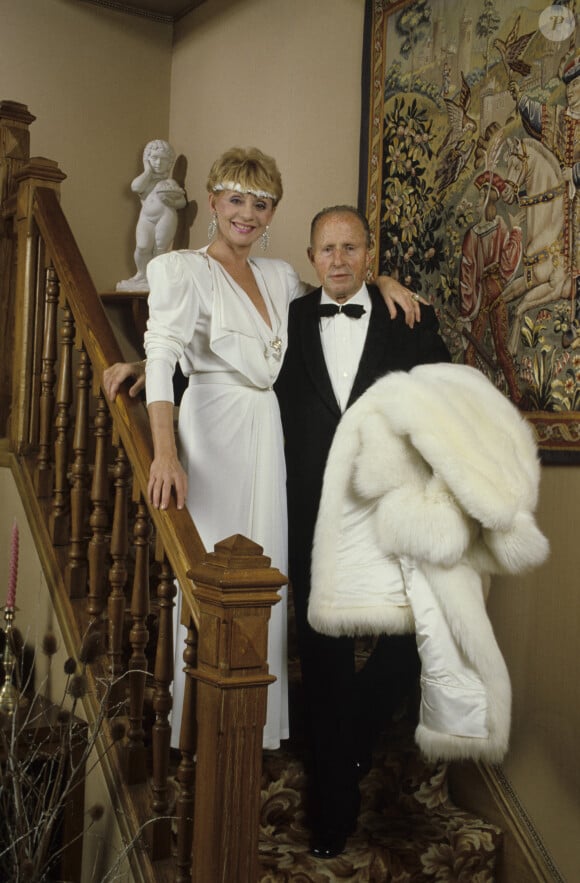 Annie Cordy avec son mari Bruno chez elle le 23 décembre 1985.