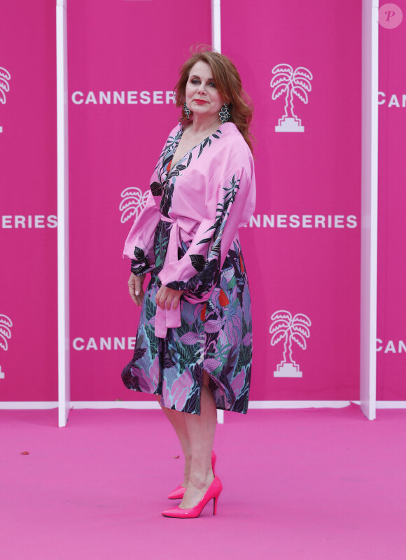 Ariane Séguillon (Demain nous appartient) - Soirée d'ouverture de CanneSeries Saison 6 au Palais des Festivals de Cannes le 14 Avril 2023. © Denis Guignebourg/Bestimage