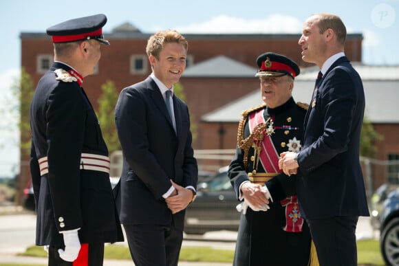 Et il continue d'être très proche de William ! 
Le prince William, duc de Cambridge avec Hugh Grosvenor, duc de Westminster - Inauguration du Defence and National Rehabilitation Centre a Nottinghamshire, le 21 juin 2018. 