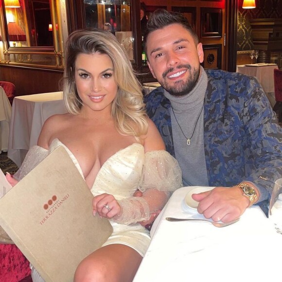 Carla Moreau et Kevin Guedj sur Instagram
