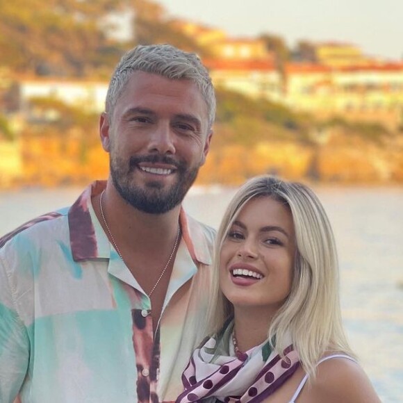 Kevin Guedj et Carla Moreau sur Instagram